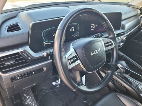 Used 2024 Kia Telluride LX image 23