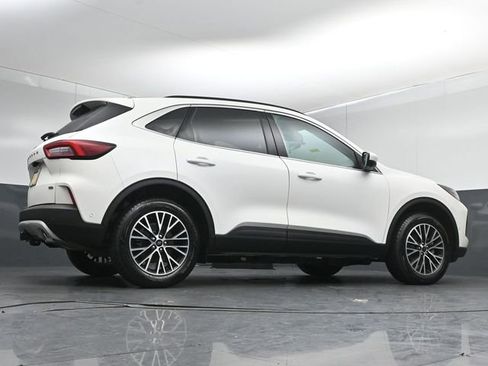 Certified 2024 Ford Escape Base w/ PHEV Premium Package image 40