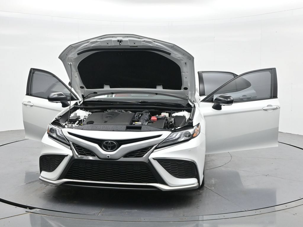 Used 2022 Toyota Camry XSE w/ Navigation Package FWD image 40