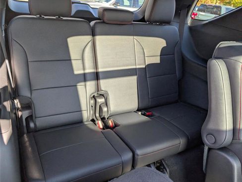 New 2026 Chevrolet Traverse Z71 w/ Enhanced Driving Package image 11