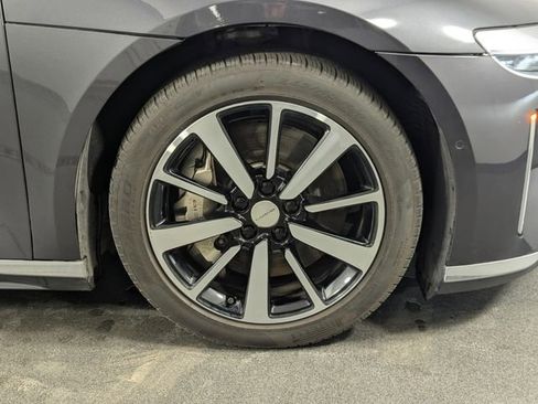 Used 2022 Lucid Air Grand Touring image 12
