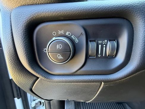 New 2026 RAM 3500 Laramie AWD/4WD image 16