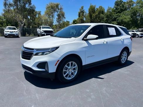 Used 2024 Chevrolet Equinox LT FWD image 3