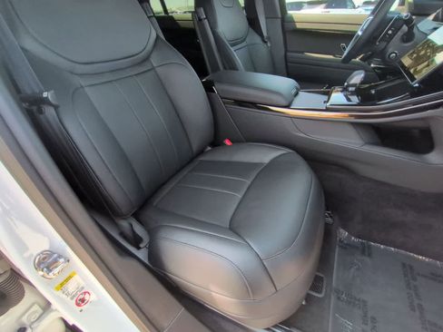 Used 2026 Land Rover Range Rover Sport SE AWD/4WD image 22