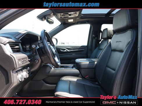 Used 2023 GMC Yukon Denali w/ Advanced Technology Package AWD/4WD image 5