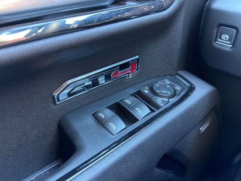 Used 2025 GMC Sierra 1500 AT4 w/ AT4 Premium Package image 19