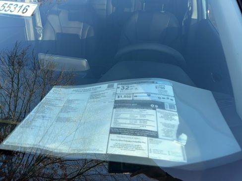 New 2026 Nissan Rogue SV image 12