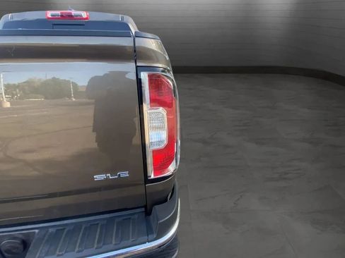 Used 2016 GMC Canyon SLE w/ SLE Convenience Package RWD image 32