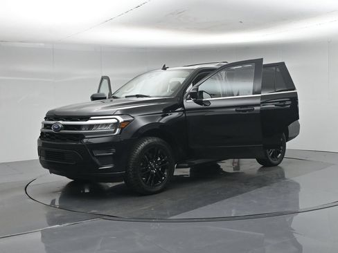 Certified 2024 Ford Expedition XLT AWD/4WD image 29