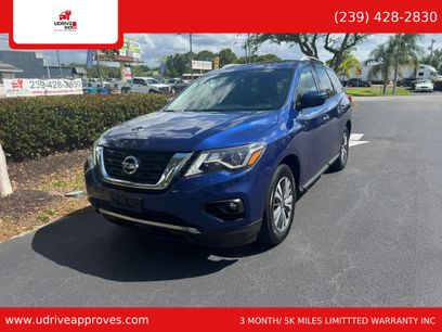 Used 2020 Nissan Pathfinder SV