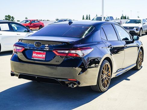 Certified 2024 Toyota Camry SE w/ Convenience Package image 2