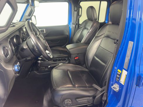 Used 2020 Jeep Gladiator Overland w/ Popular Equipment Package image 6