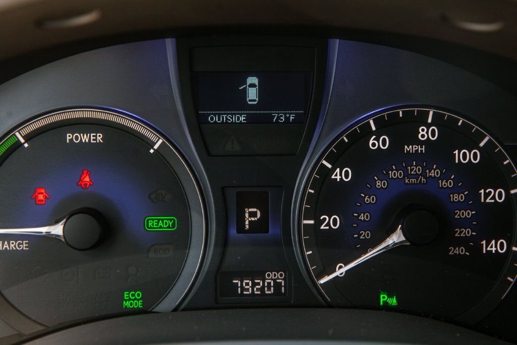Used 2010 Lexus RX 450h AWD w/ Premium Pkg image 17
