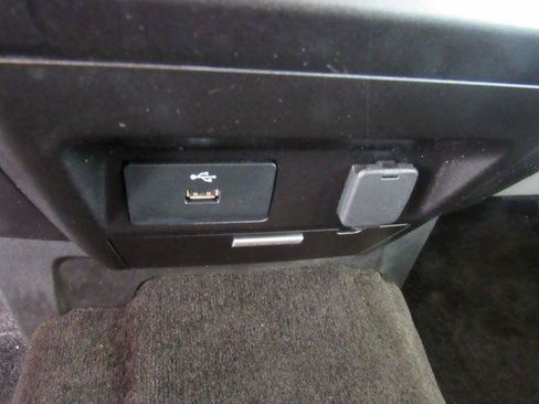 Used 2018 Ford F150 XLT w/ Equipment Group 301A Mid AWD/4WD image 39