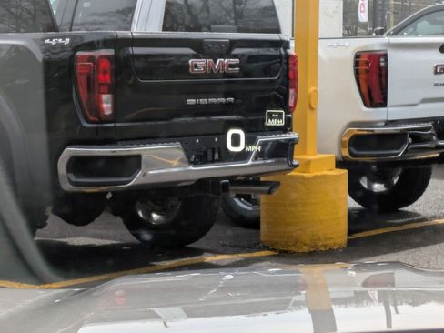 New 2026 GMC Acadia AT4 w/ Luxury Package image 19