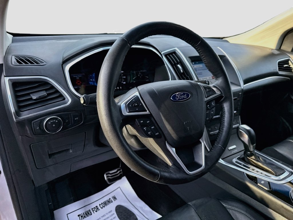 Used 2016 Ford Edge Sport w/ Equipment Group 401A AWD/4WD image 9
