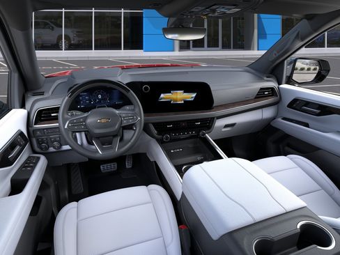 New 2026 Chevrolet Suburban Premier image 15