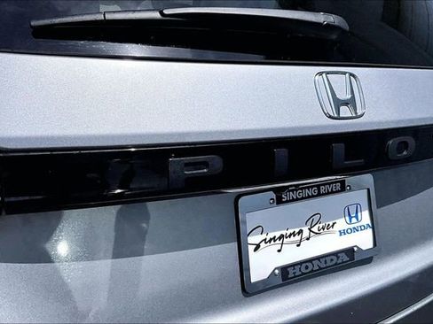 Certified 2025 Honda Pilot Touring image 25