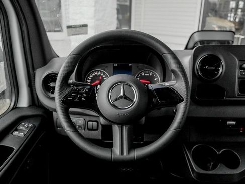 New 2026 Mercedes-Benz Sprinter 2500 image 16