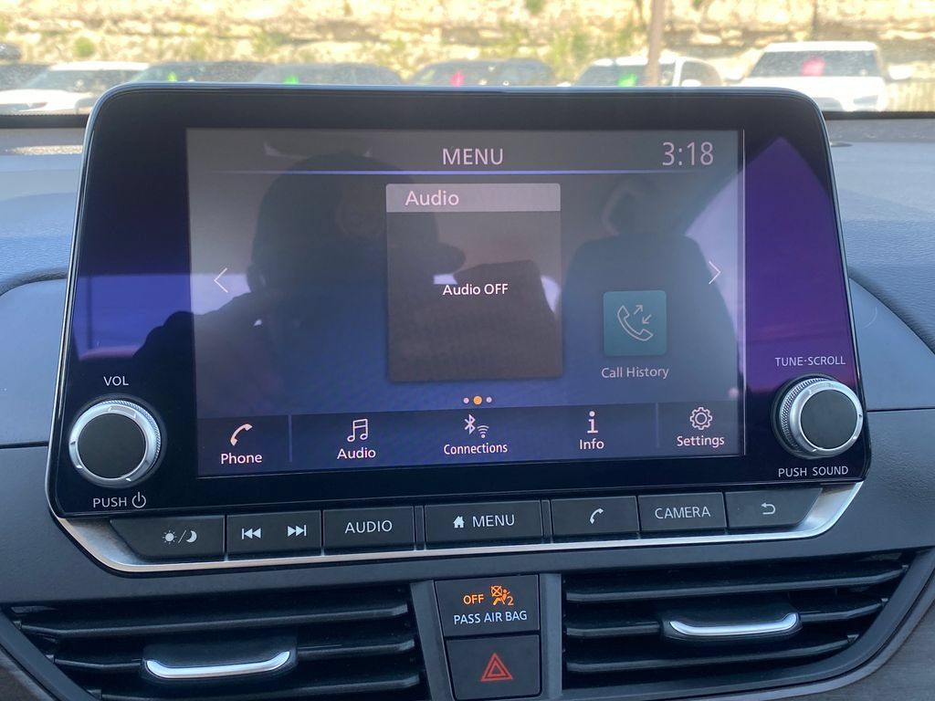 Used 2025 Nissan Altima 2.5 SV FWD image 20