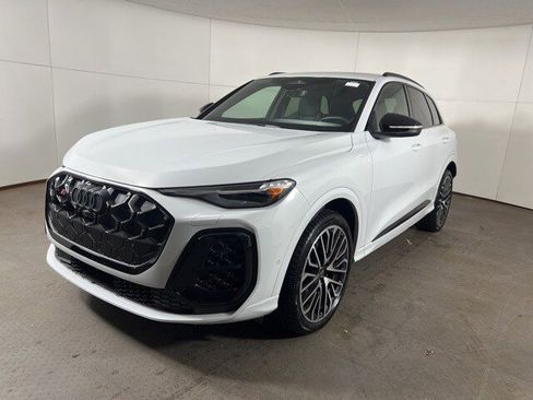 New 2025 Audi SQ5 Premium Plus image 3