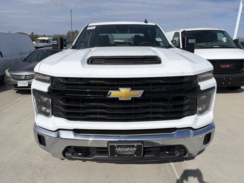 New 2026 Chevrolet Silverado 2500 W/T w/ WT/CX Safety Package AWD/4WD image 3