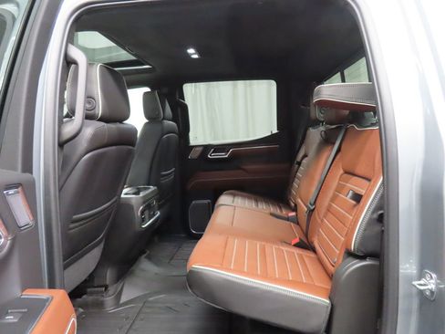 Used 2026 GMC Sierra 1500 Denali Ultimate image 13