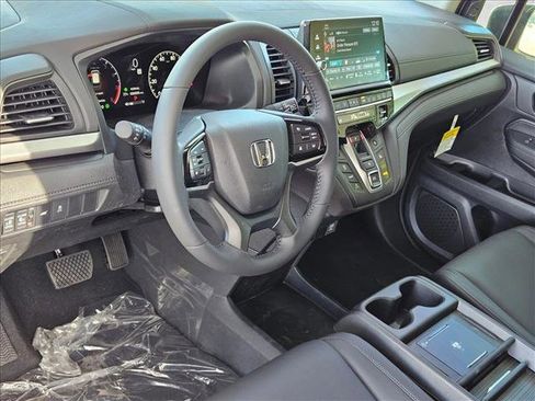 New 2026 Honda Odyssey EX-L image 3