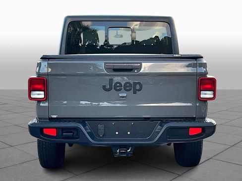 Used 2020 Jeep Gladiator Sport w/ Trailer Tow Package image 4