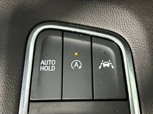Used 2021 Cadillac Escalade Sport w/ Driver Assist Tech Package AWD/4WD image 26