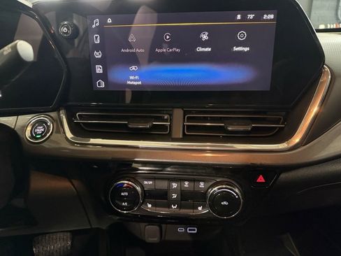 Used 2024 Chevrolet Trax ACTIV w/ Driver Confidence Package FWD image 18