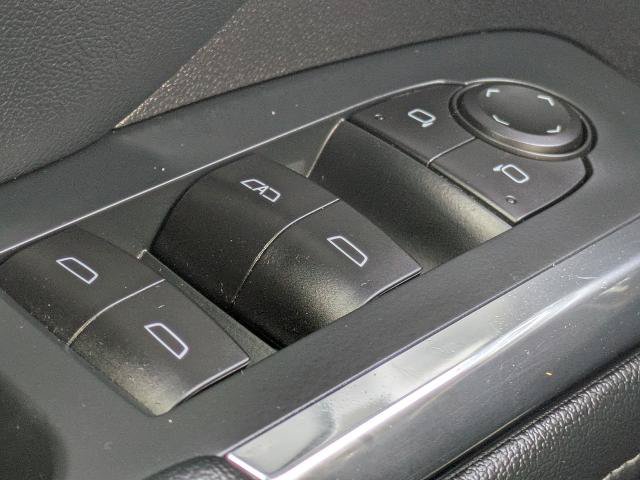 Certified 2026 Chevrolet Traverse LT FWD image 25