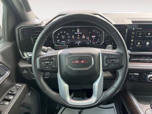 Used 2025 GMC Sierra 1500 SLT RWD image 13