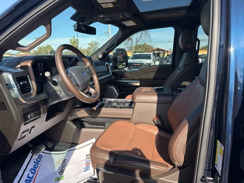 Used 2025 Ford F350 King Ranch w/ Chrome Package image 8