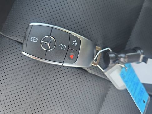 New 2026 Mercedes-Benz GLS 580 4MATIC image 29