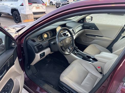 Used 2015 Honda Accord EX-L image 9