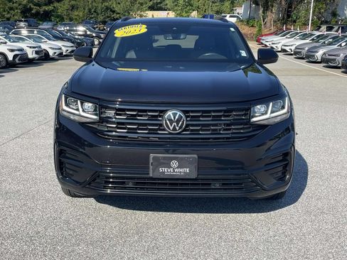 Certified 2023 Volkswagen Atlas Cross Sport SEL R-Line AWD/4WD image 2