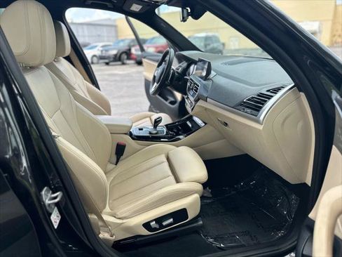 Used 2022 BMW X3 xDrive30i AWD/4WD image 17