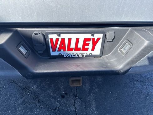 Used 2018 Ford F150 XLT w/ Equipment Group 302A Luxury image 13