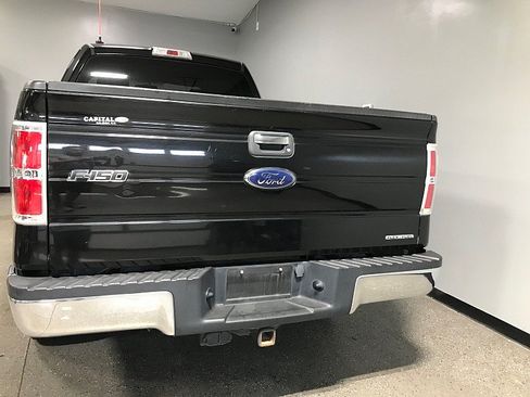 Used 2011 Ford F150 XLT w/ XLT Chrome Pkg RWD image 4