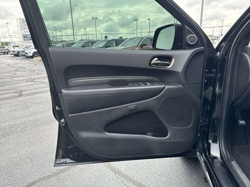 Used 2020 Dodge Durango R/T w/ Blacktop Package AWD/4WD image 10