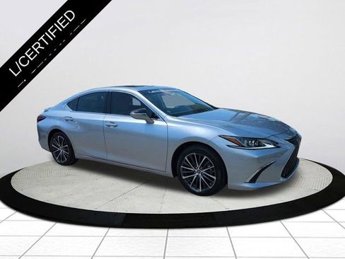Certified 2022 Lexus ES 350 w/ Premium Package FWD image 1
