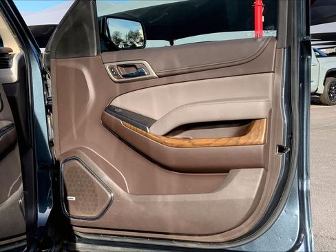Used 2019 GMC Yukon Denali w/ Denali Ultimate Package image 23
