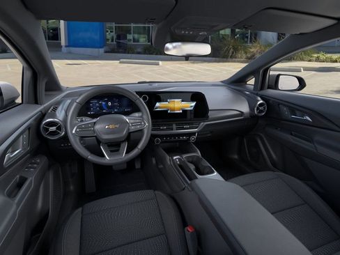 New 2026 Chevrolet Equinox EV LT w/ LPO, All-Weather Mat Package image 15