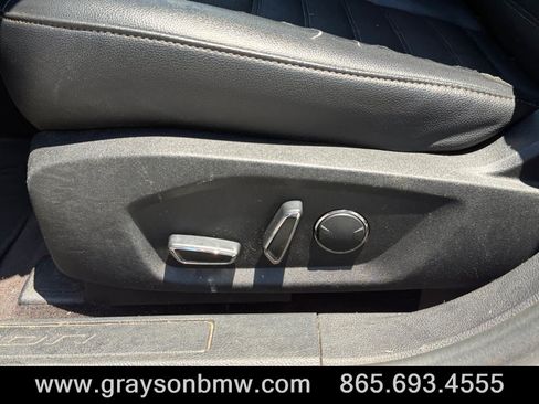Used 2018 Ford Fusion SE w/ Equipment Group 201A FWD image 13