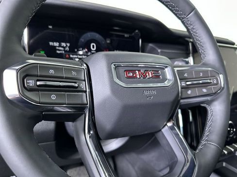 New 2026 GMC Acadia Elevation image 11