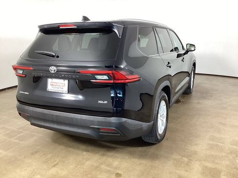 Used 2025 Toyota Grand Highlander AWD Hybrid image 6