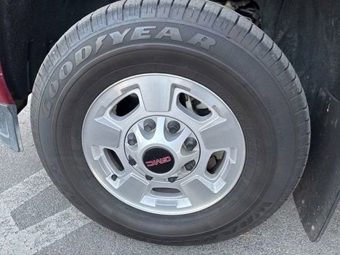 Used 2019 GMC Sierra 2500 Denali w/ Duramax Plus Package image 27