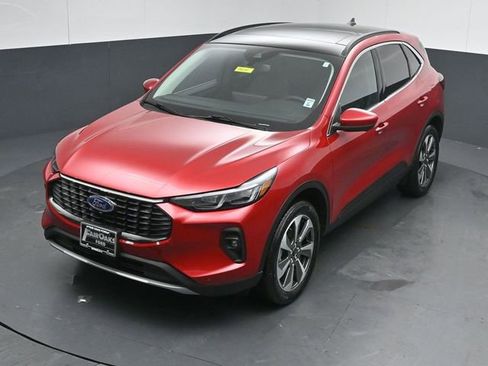 Used 2024 Ford Escape Platinum w/ Class II Trailer Tow Package image 48