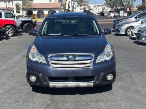 Used 2014 Subaru Outback 2.5i Limited AWD/4WD image 8